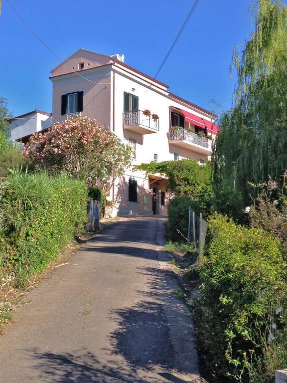 Casa Sul Monte D'Oro Leilighet Scauri  Eksteriør bilde