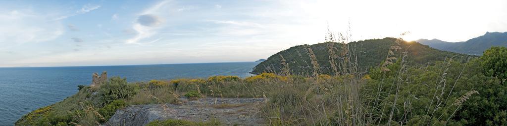 Casa Sul Monte D'Oro Leilighet Scauri  Eksteriør bilde